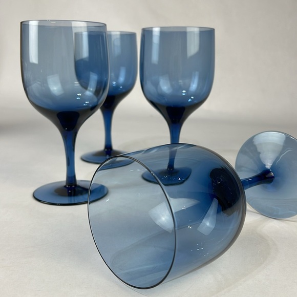 Vintage Blue Crystal Wine Glasses (set of 4) - Picture 6 of 11